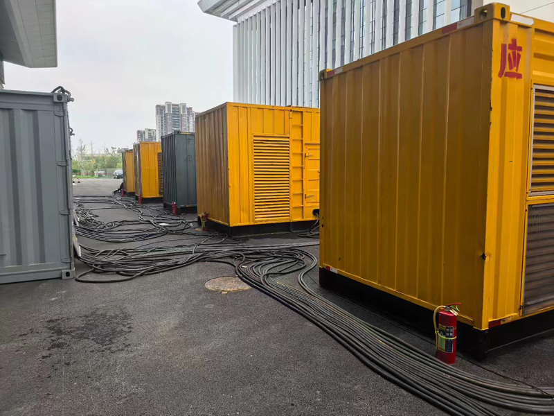 利国镇不同季节柴油发电机组保养有哪些注意事项？